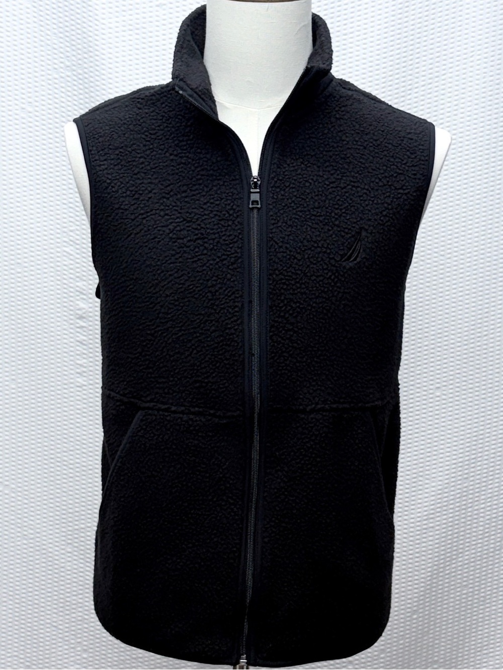 Nautica Faux Shearling Vest Men’s S Black Heat Retention Full Zip NWT